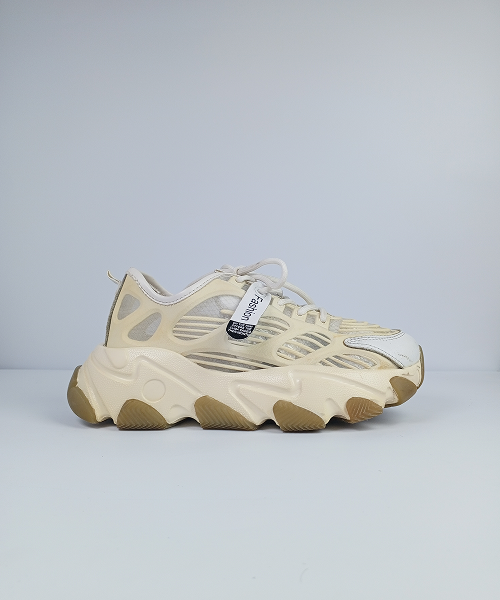 Cage-Style Mesh Chunky Sneakers – Cream & White - Image 2