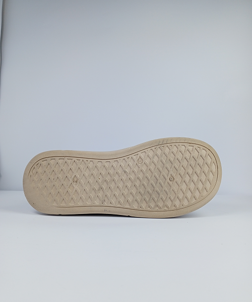 Chunky Casual Sneakers – Cream & Black - Image 3
