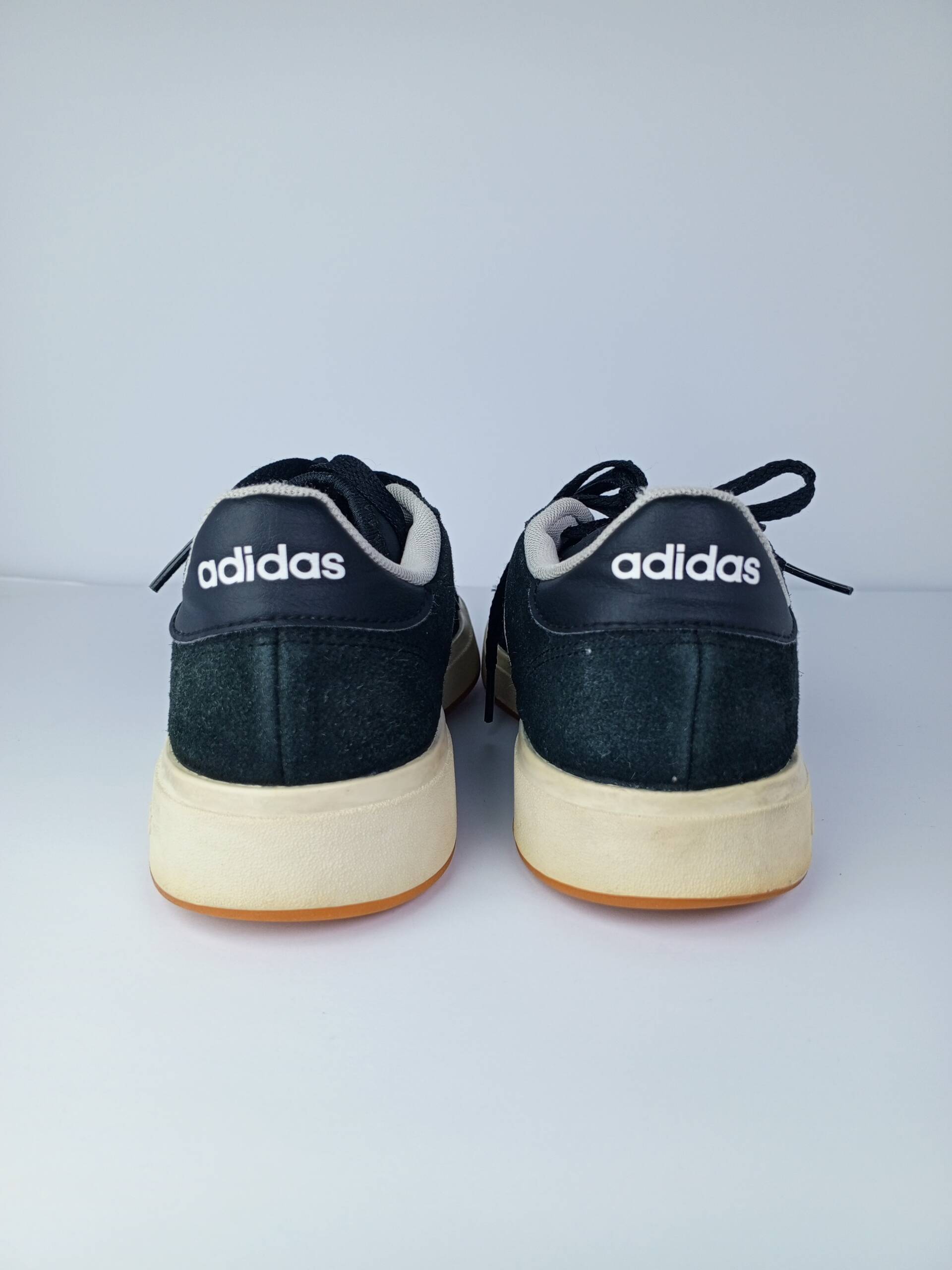 Preloved Adidas Grand Court 00s Sneakers – Black Suede - Image 8