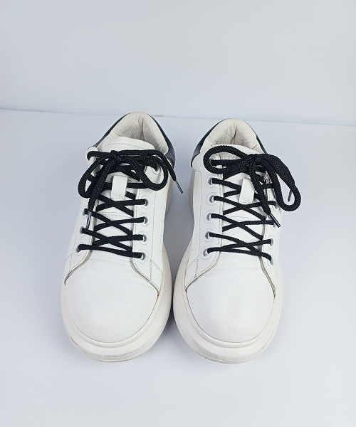 Oversized Chunky Sneakers – White with Black Heel Tab - Image 6