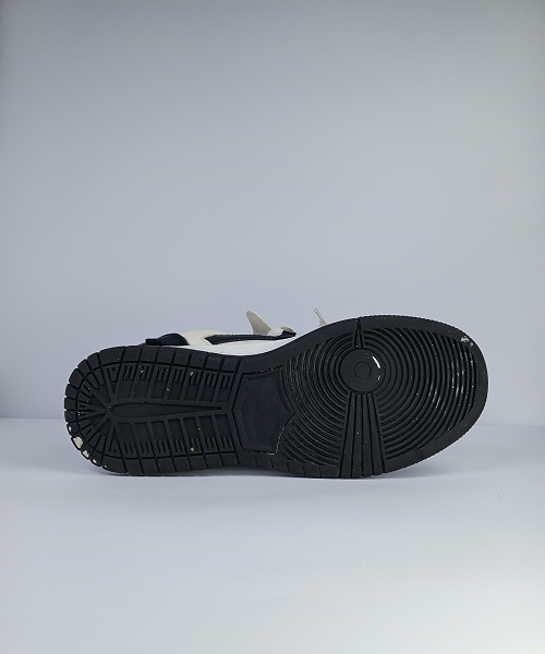 Panda-Style Black & White Sneakers with Rope Laces - Image 4